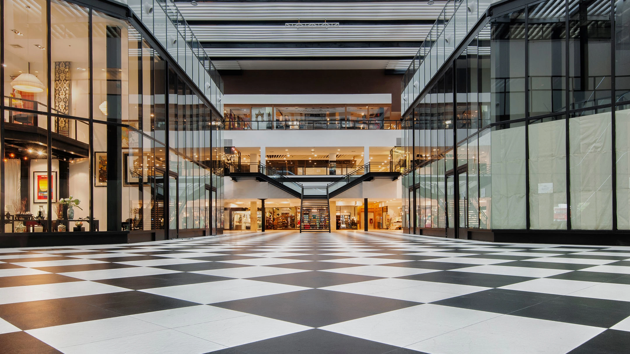 The Noor Alisveris Merkezi Banner Desktop