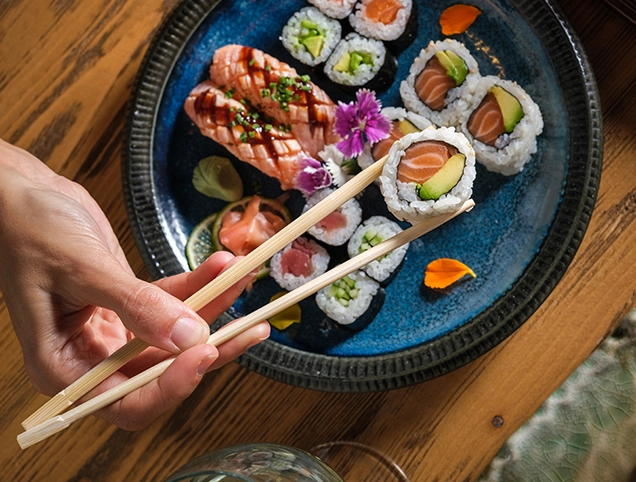 The Noor Hotels Gastronomi Sushi Corner Card D